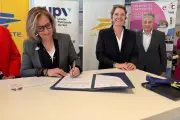 Brignoles : La Poste et l'E2C renforcent leur partenariat pour l'emploi des jeunes