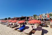 Cannes et Mandelieu préparent activement leurs plages pour une saison estivale intense