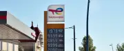 Carburants: TotalEnergies maintient le plafonnement et lance une offre spéciale pour mai