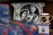 Centenaire Elizabeth II : hommages, livre et mémorial à Londres