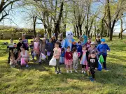 Chasse aux œufs de Pâques à Coulaures : un succès familial dans le parc du château