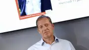 Christian Prudhomme évoque Paul Seixas et le Tour de France lors d'un tournage dans l'Hérault
