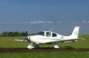 Crash d'un avion d'entraînement militaire dans les Alpes-de-Haute-Provence : deux pilotes blessés