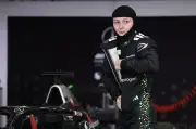Doriane Pin, première Française à piloter une F1 moderne chez Mercedes