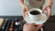 À Dubaï, la tasse de café la plus chère du monde à près de 900 euros