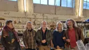 Entente cordiale pour le vernissage de Lucy Raverat à La Ressourcerie des Hauts-Cantons