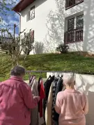 Espelette : braderie solidaire et concert avec Bi Katxi pour le Secours catholique