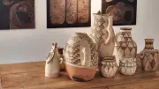Exposition à Arpaillargues : Dialogue entre céramiques rifaines et art contemporain