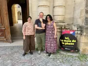 Exposition photo à Bordeaux : trois artistes explorent la mémoire et le patrimoine