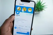 Fake news en santé : un professeur lance un appel à la mobilisation des scientifiques
