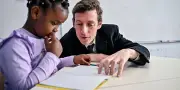 Fermetures de classes : une expérimentation inédite du ministère