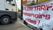 Flambée des prix des carburants : les routiers multiplient les blocages en France
