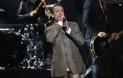 Florent Pagny, de retour sur scène après une laryngite, confie ses craintes