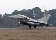 Formation des pilotes qataris et indiens sur Rafale à Bordeaux-Mérignac : les mesures anti-bruit