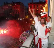 Frédéric Beigbeder signe un retour réussi à la nouvelle avec « Ibiza a beaucoup changé »