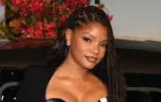 Halle Bailey revient sur le racisme subi pour son rôle d'Ariel dans La petite sirène