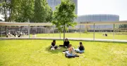 HEC Paris mise sur un bachelor international avec Bocconi