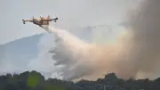 Incendie Hérault : 400 ha brûlés, A9 coupée, évacuations à Fabrègues et Mireval