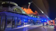 Incendie spectaculaire à Évian-les-Bains : le casino historique menacé par les flammes