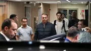Jair Bolsonaro assigné à résidence et privé de téléphone portable