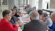 Jeux et amitié chaque lundi à Brousse-le-Château depuis 20 ans