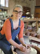 Journées des métiers d'art à Saint-Savinien : Sarah Dupuis, céramiste éthique, à l'honneur