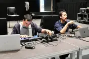 Julien Villa adapte son roman sur scène avec La Propagande asiatique à Périgueux