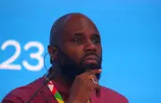 Kemi Seba arrêté en Afrique du Sud : l'influenceur panafricaniste visé par un mandat béninois