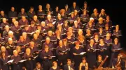 La Cantarela de Béziers lance un stage choral épique sur le canal du Midi