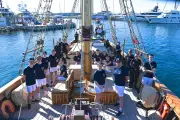La goélette O' Remington célèbre les 400 ans de la Marine entre Cannes et Théoule