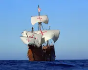 La réplique de la Santa Maria arrive à Arcachon pour le Salon nautique