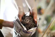 Le chocolat de Pâques, un luxe en devenir ? Les prix s'envolent malgré la baisse du cacao