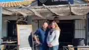 Le Crin Blanc : un bar-brasserie intergénérationnel né d'une passion camarguaise