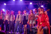 Le Déglingo fest' anime le Douhet avec musique et théâtre ce week-end