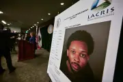 Le rappeur D4vd inculpé pour le meurtre d'une adolescente retrouvée dans sa Tesla