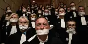 Le Sénat valide le dispositif controversé de plaider coupable porté par Darmanin