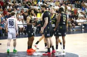 Le Stade Rochelais Basket rate le coche à domicile et se met sous pression pour la fin de saison