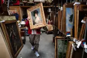 Les trésors cachés du garde-meuble des Petits Frères des pauvres
