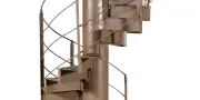 L'escalier historique de la Tour Eiffel mis aux enchères à Paris