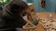 Lozère : atelier KAPLA, visites contées et vidange de piscine à Mende