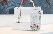 Machine à coudre Brother JX17FE : 17 points, châssis métal, 139,99 €