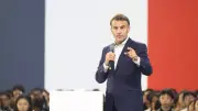 Macron menace Pékin de droits de douane sur les produits chinois