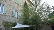 Maison hantée dans le Gard : des touristes fuient une location de vacances