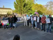 Mobilisation à l'école La Ronde-des-Platanes contre la fermeture d'une classe