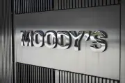 Moody's maintient la note Aa3 de la France mais alerte sur les risques politiques