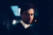 Nathan Devers, le philosophe médiatique qui séduit de CNews au service public