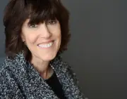 Nora Ephron, la plume acérée qui a révolutionné la comédie romantique et le journalisme