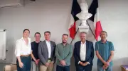 Nouvelle équipe municipale expose ses projets au sénateur Burgoa