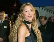 Obsèques de Loana à Nice : la cérémonie d'adieu à la star de Loft Story