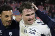 Ollie Cummins, le centre australien du SUA, marque les esprits avec un essai de 90 mètres à Aurillac